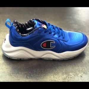Champion
Men's Blue 93 Eighteen Metallic Sneakers